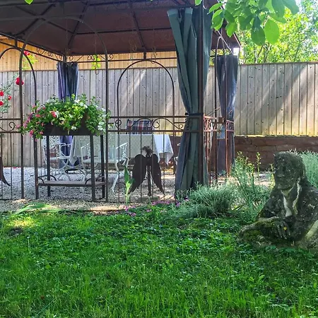 Сasa de vacaciones Awesome In With Sauna